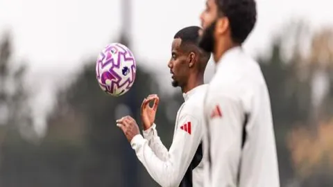 孙颖莎勇闯亚洲乒乓球锦标赛决赛圈