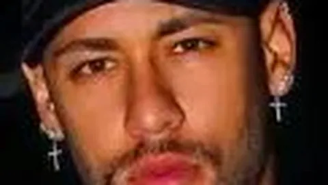 美国对涉嫌与刚果（金）反政府武装有牵连的两名个人实施经济制裁